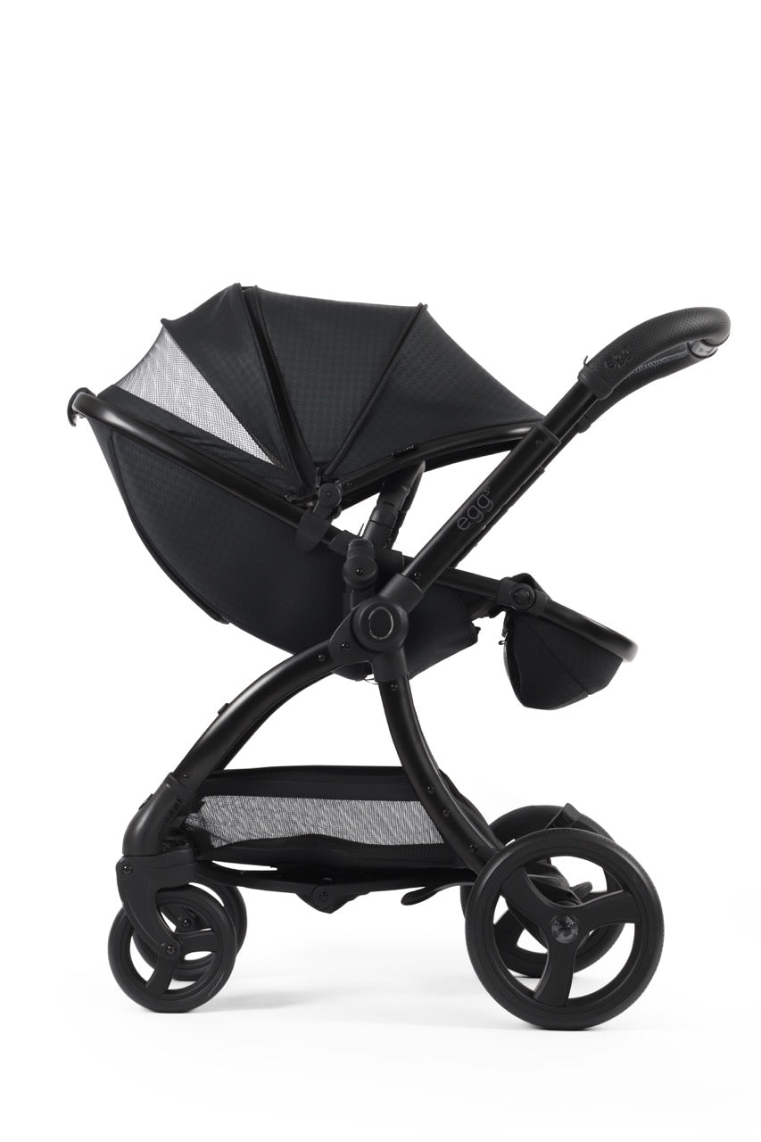Egg3 Stroller & Carrycot Snuggle Bundle - Limited Edition Houndstooth Black - Pramsy