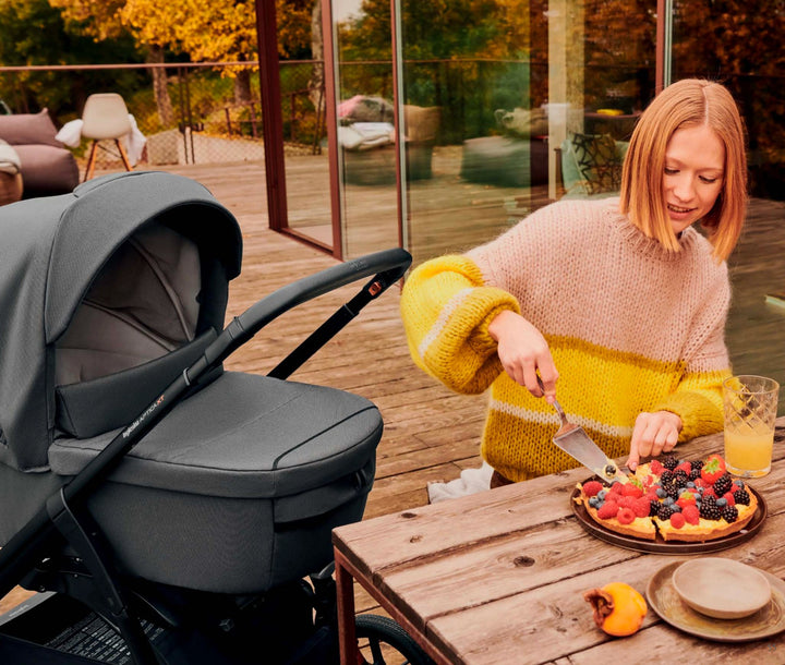 Inglesina Aptica XT Quattro Travel System - Magnet Grey - Pramsy