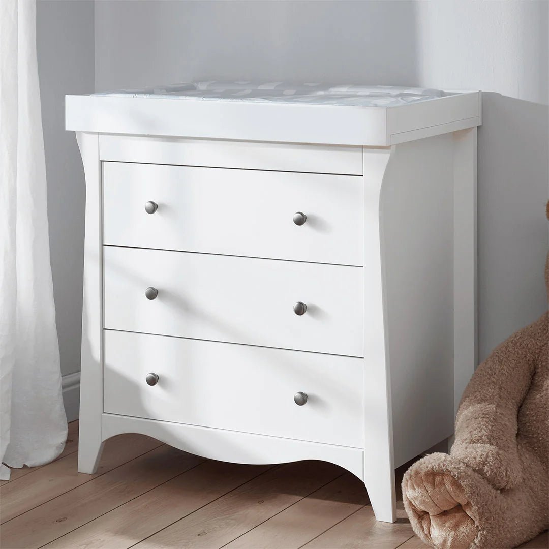 CuddleCo Clara 2 Piece Nursery Furniture Set (Cot Bed & Dresser) - White - Pramsy