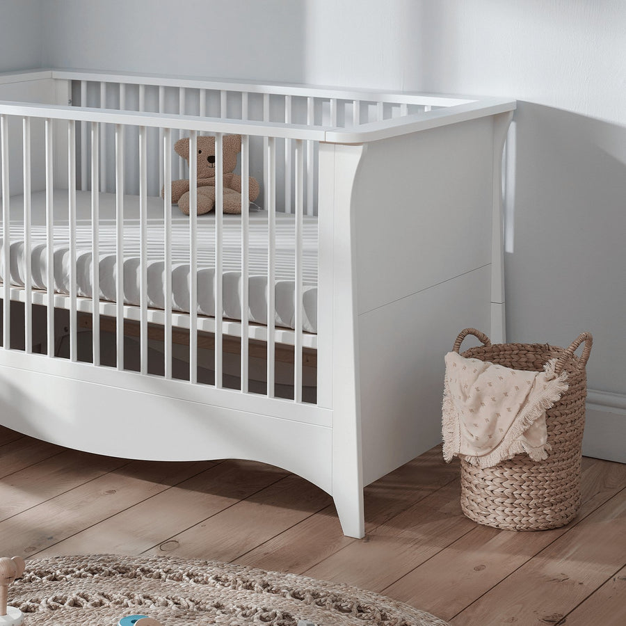 CuddleCo Clara Cot Bed - White - Pramsy