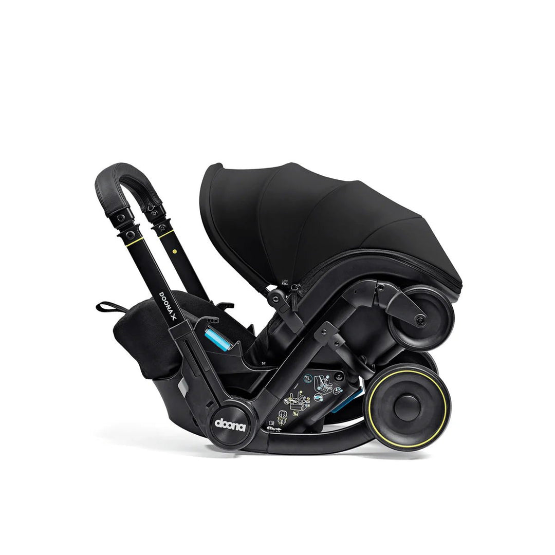 Doona X Car Seat & Stroller + ISOFIX Base - Nitro Black - Pramsy