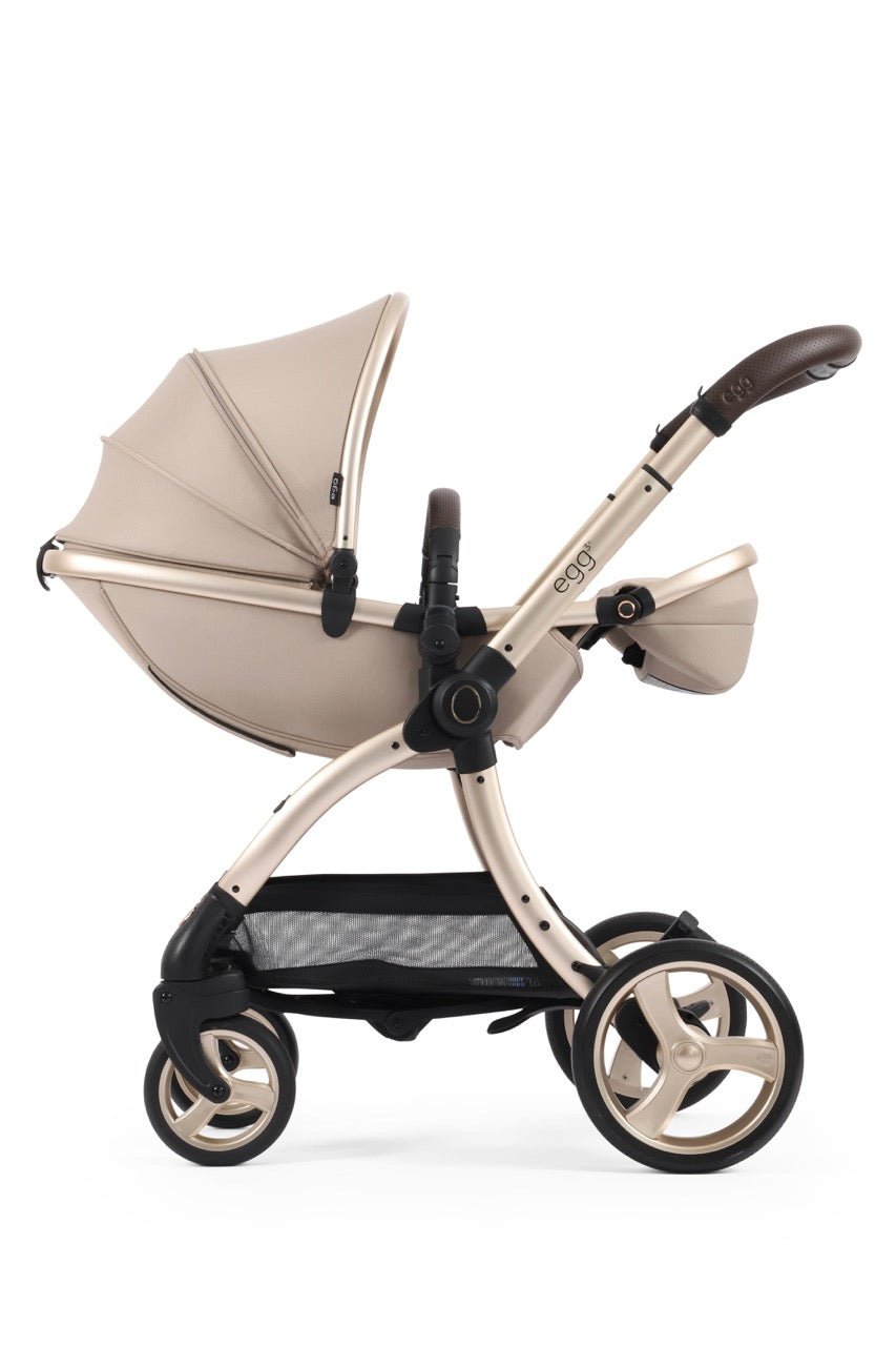 Egg3 Stroller & Carrycot - Feather - Pramsy