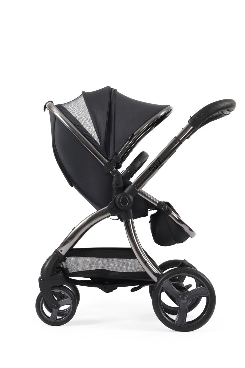 Egg3 Stroller & Carrycot with Egg Shell Car Seat and Base Luxury Bundle - Carbonite - Pramsy