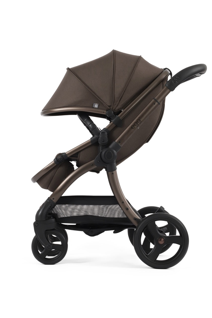 Egg3 Stroller & Carrycot with Egg Shell Car Seat and Base Luxury Bundle - Chocolate Velvet - New 2025 - Pramsy