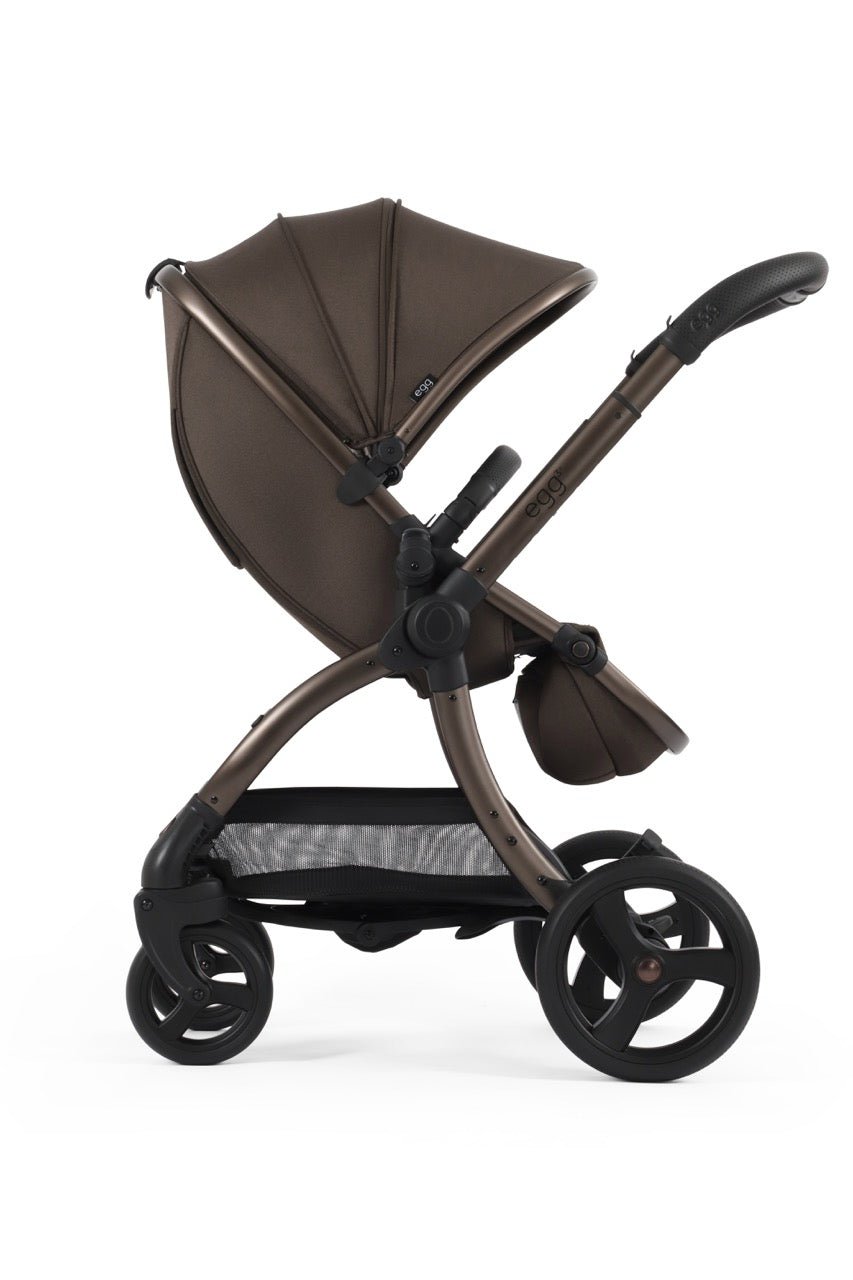 Egg3 Stroller & Carrycot with Egg Shell Car Seat and Base Luxury Bundle - Chocolate Velvet - New 2025 - Pramsy