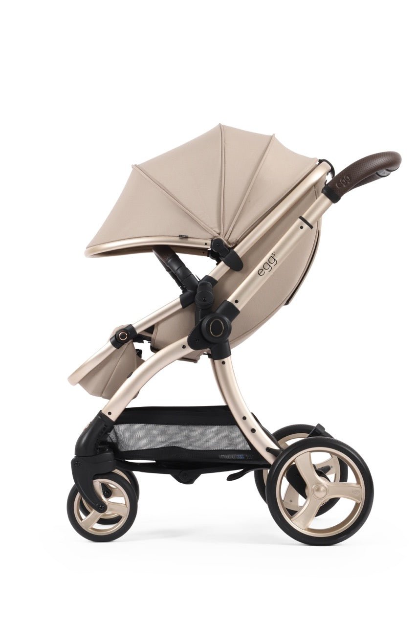 Egg3 Stroller & Carrycot with Egg Shell Car Seat and Base Luxury Bundle - Feather - Pramsy