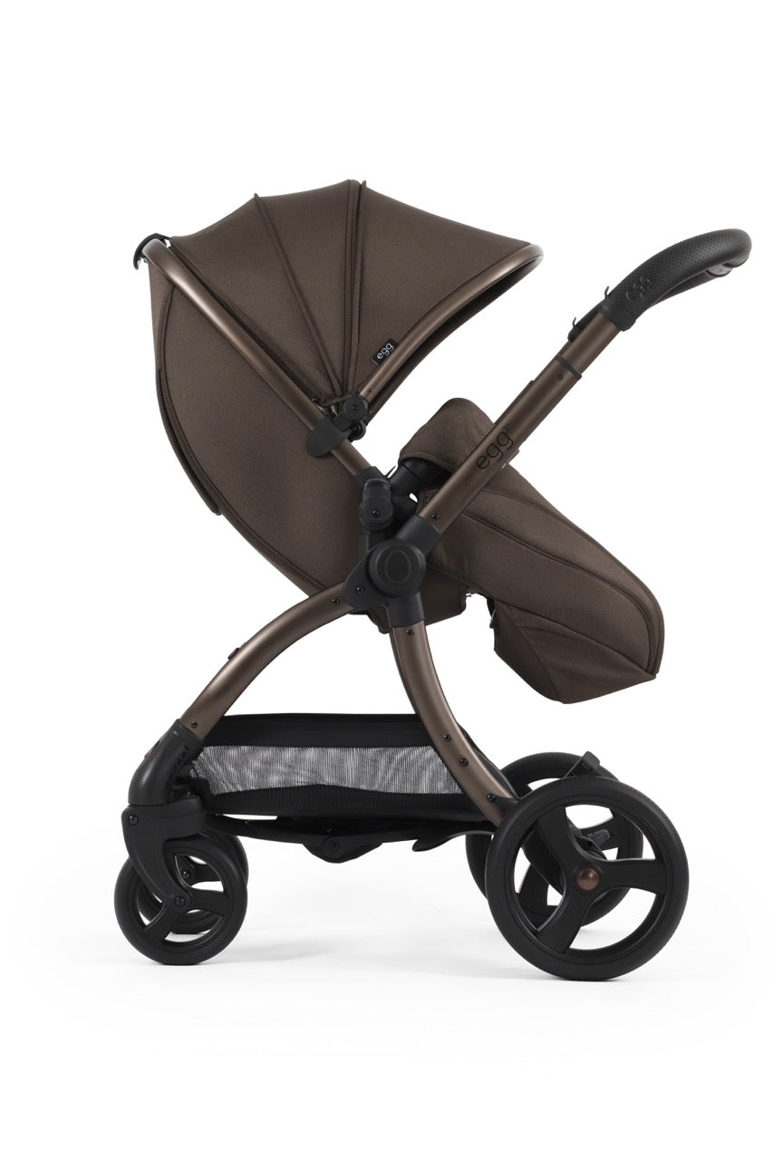 Egg3 Stroller & Carrycot with Egg Shell Car Seat and Base Luxury Bundle - Chocolate Velvet - New 2025 - Pramsy