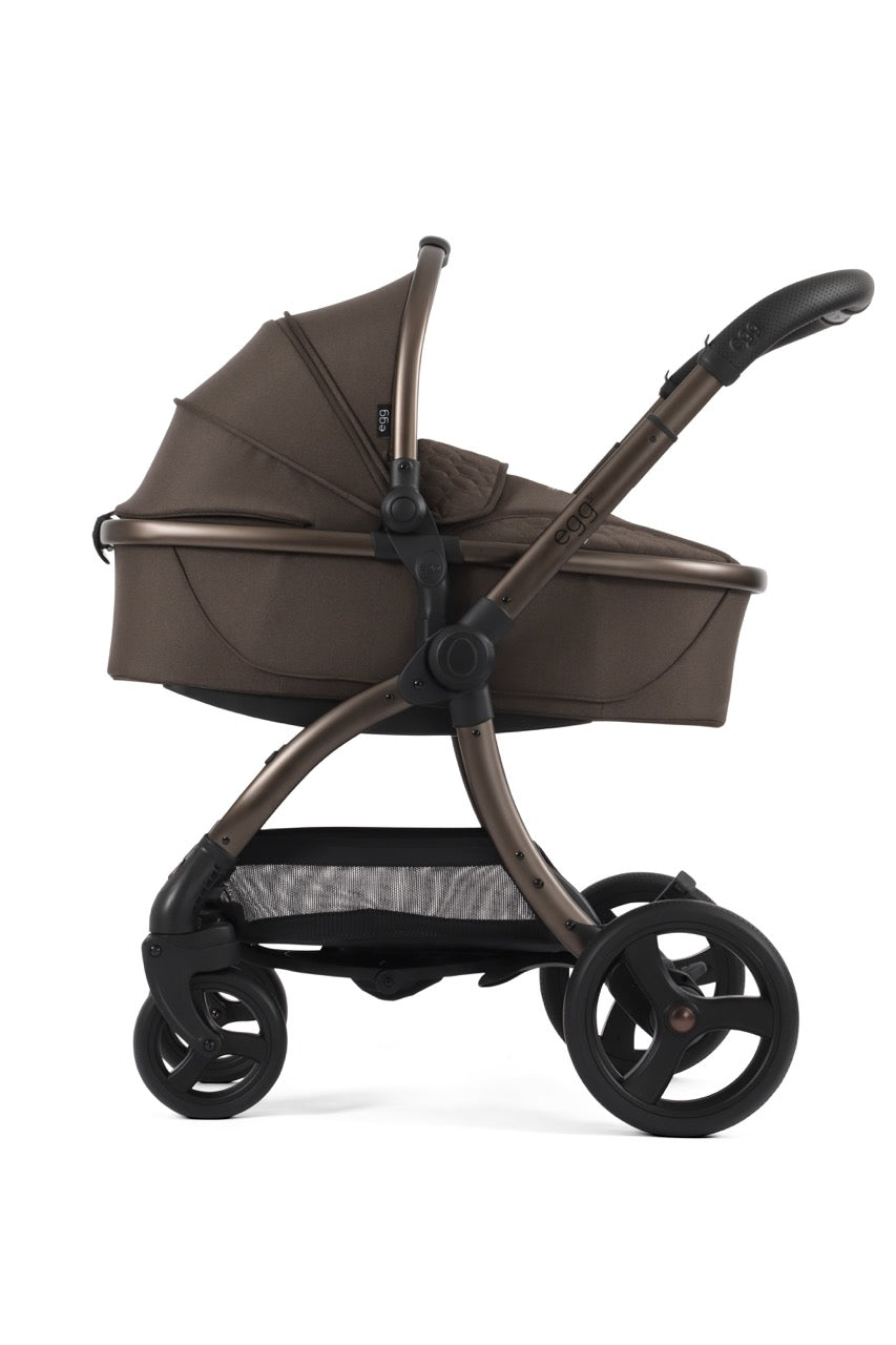 Egg3 Stroller & Carrycot with Egg Shell Car Seat and Base Luxury Bundle - Chocolate Velvet - New 2025 - Pramsy