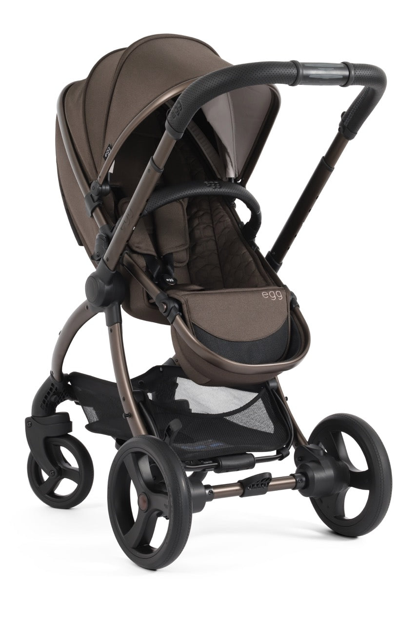 Egg3 Stroller & Carrycot with Egg Shell Car Seat and Base Luxury Bundle - Chocolate Velvet - New 2025 - Pramsy