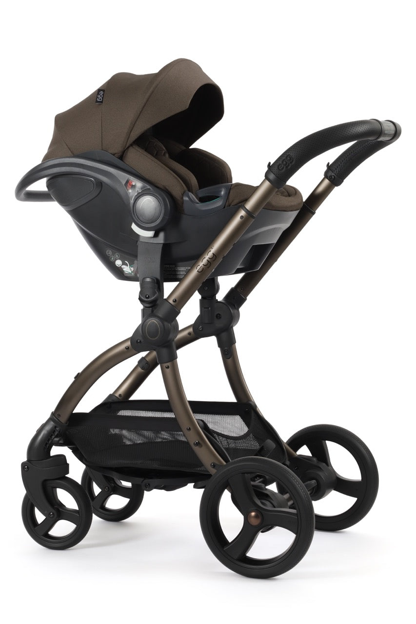 Egg3 Stroller & Carrycot with Egg Shell Car Seat and Base Luxury Bundle - Chocolate Velvet - New 2025 - Pramsy