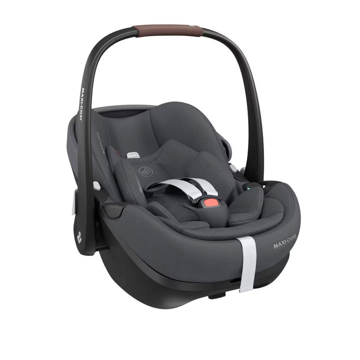 Maxi - Cosi Pebble 360 Pro2 Car Seat + FamilyFix 360 Pro Base - Twillic Graphite - Pramsy